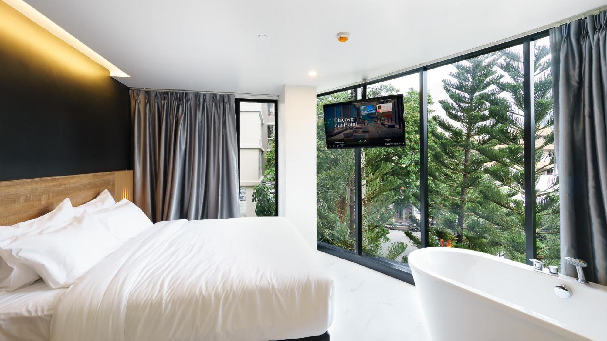 Corner Suites